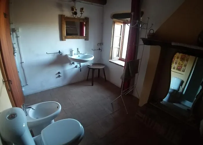 مزرعة للإقامة Nidodelfalcone Agriturismo Monteleone dʼOrvieto