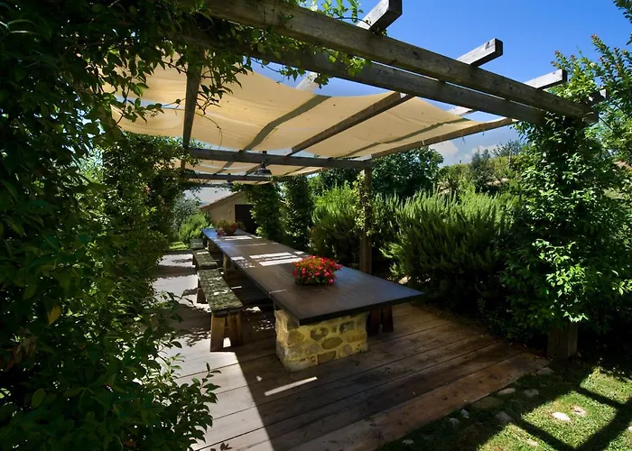 مزرعة للإقامة Nidodelfalcone Agriturismo