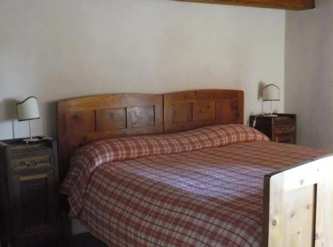 مزرعة للإقامة Nidodelfalcone Agriturismo Monteleone dʼOrvieto